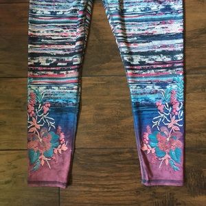 ? Pants - Stripey floral leggings yoga pants // m ? Pants - Stripey floral leggings yoga pants // m